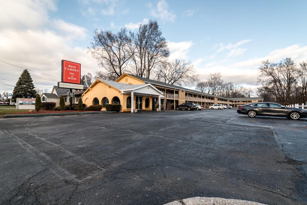 Red Carpet Inn & Suites Albany Airport Buitenkant foto